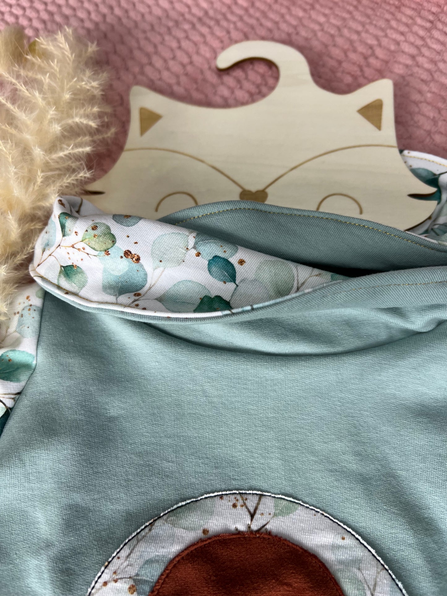 Set Hoodie & Pumphose Eukalyptus mit Otter