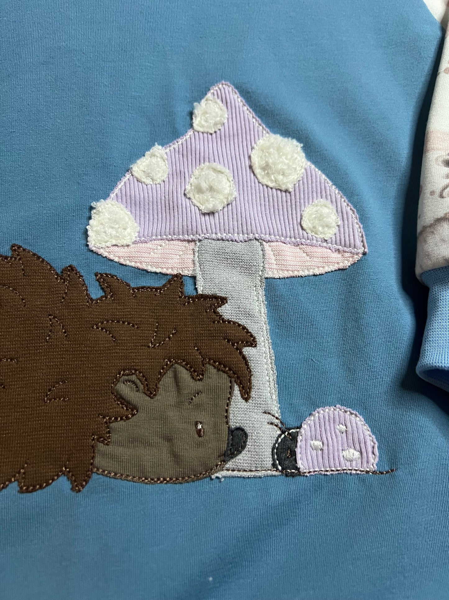 Hoodie Igel und Pilz
